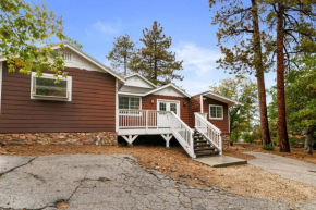 Hibernation Haven - Walking Distance to The Village and the lake! Big Bear Lake